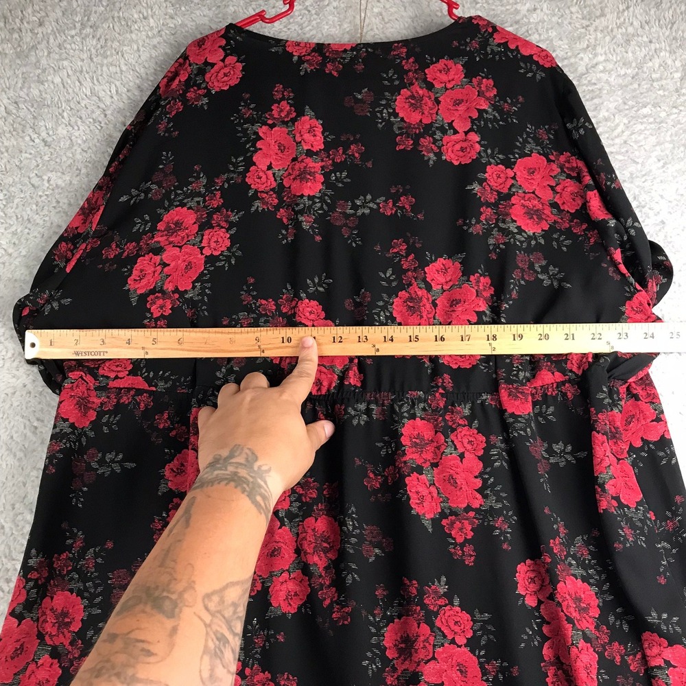 Torrid Faux-Wrap Hi-Low Chiffon Dress Womens 4X Black Red Floral Dark Romantic - Picture 7 of 9